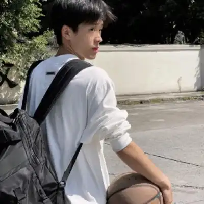 2023自由帅气男生头像