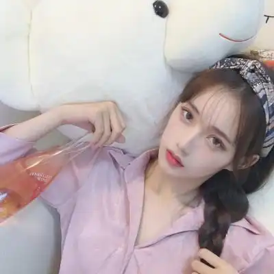 粉系女生头像