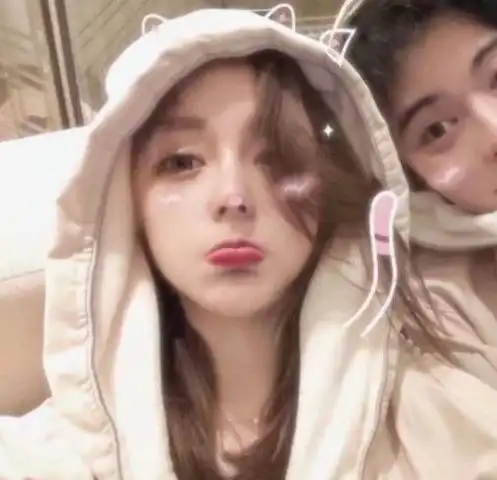 真人情侣头像系头像一男