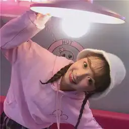 玫粉色系列头像女生最新高清图片正因为时世艰难你要等着我