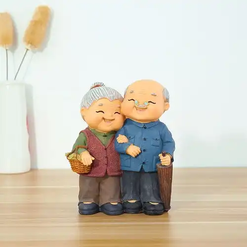 创意相守相伴老头老太太客厅装饰品摆件爷爷奶奶爸妈爱人生日礼物