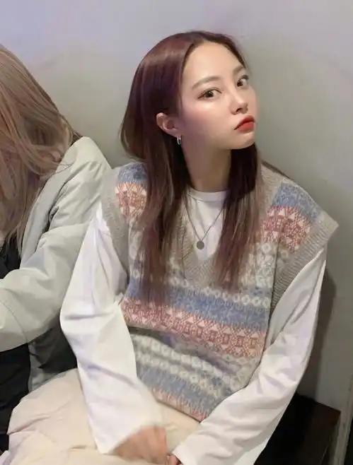 猫相女孩的日常搭配怕要火遍街头了,可盐可甜,男生无法抗拒
