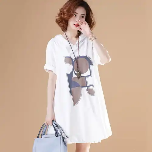 轻龄范妈妈最喜欢穿娃娃裙,三十五岁女人有文艺感更显精致