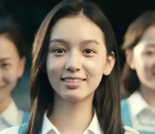 气质出尘婉约精致,5位90后清冷系女星,各有各的美