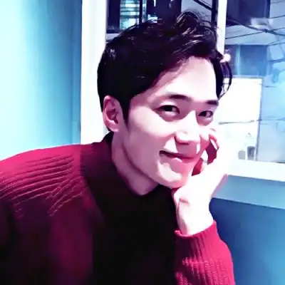 全网好看帅哥头像,长的太帅长万不要错过