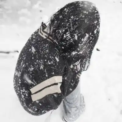 女生雪景头像ins意境你晴朗了我少女时代的所有欢喜