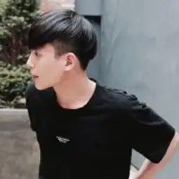 顾洛熙一个帅气的小可爱罢了男生头像