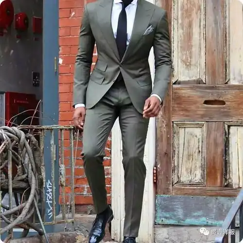 定制西服里,有你看不懂的男人味