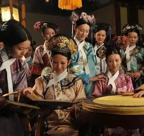 戏里是温婉端庄的古装美人,戏外的眉姐姐有多少穿不完的丑衣服