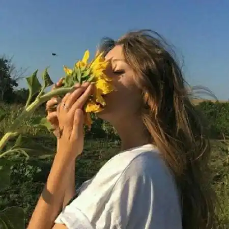 qq头像原宿风女生,习惯世态炎凉的女生