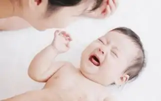 宝宝要抱着才肯睡,放下就哭闹,如何能让宝宝不折磨大人