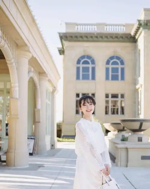 博主穿搭系列又来啦,刘小被穿搭是挺好看,穿出去闺蜜夸不停