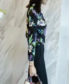 施悦名欧美大牌女装24姆米真丝印花衬衫女长袖气质优雅系飘带领女士上衣