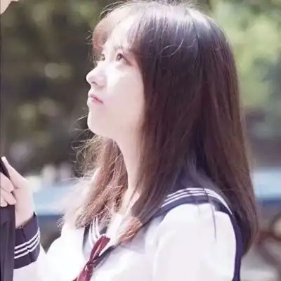 学院风校园校服情侣头像一男一女读书时的恋爱