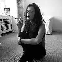 红色抽烟头像微信头像图片大全