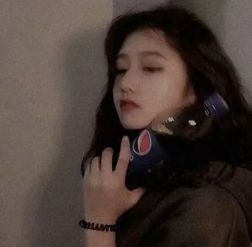 女生头像丨不要问我借钱