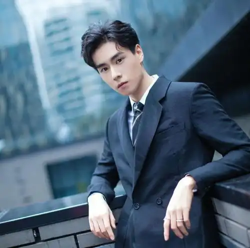 胡一天乔欣演绎危险情人,官方原著带你抢先嗨起