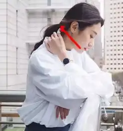 显脸小气质都加分仙女气倍增的慵懒系低马尾扎法