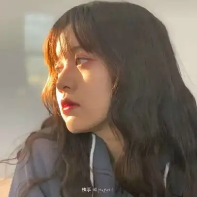 心动女头