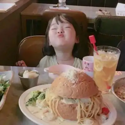 最火萌娃情侣头像一对系