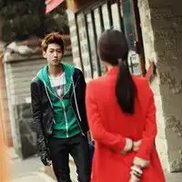 情侣头像青春阳光