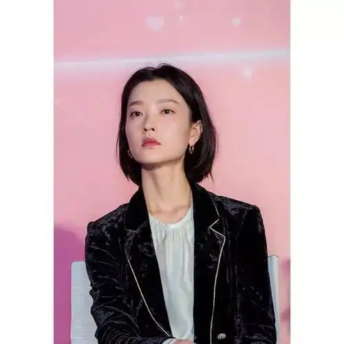 男生禁欲系高级感头像头