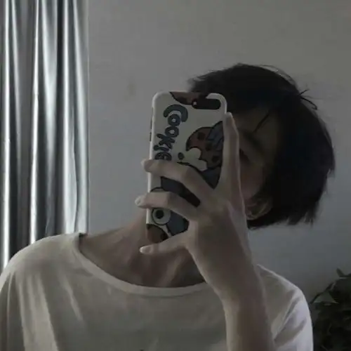 黑系男生头像真人图文人