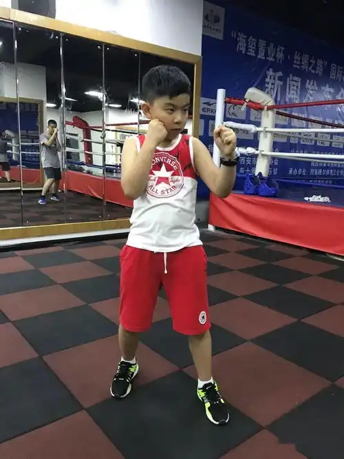 市拳协联手秦士拳击推出拳心出击暑期公益活动