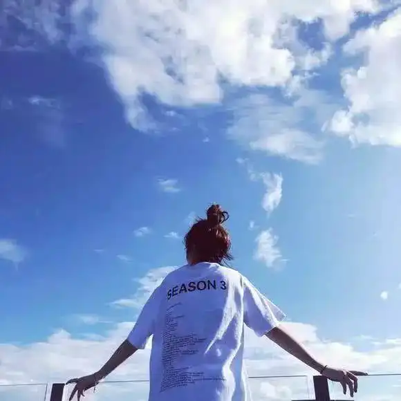 越爱一个人,越觉得对方柔弱