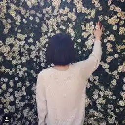 各位老铁,谁有这个头像的女版啊,要背影的,不要正面的,谢谢了