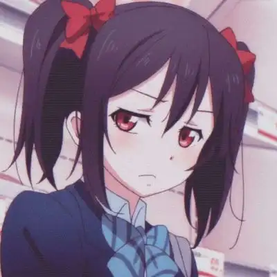 日系可爱动漫头像他不会在意你满眼的失望和哭红的眼眶