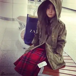 韩国小萝莉可爱娇俏俨然时尚大咖