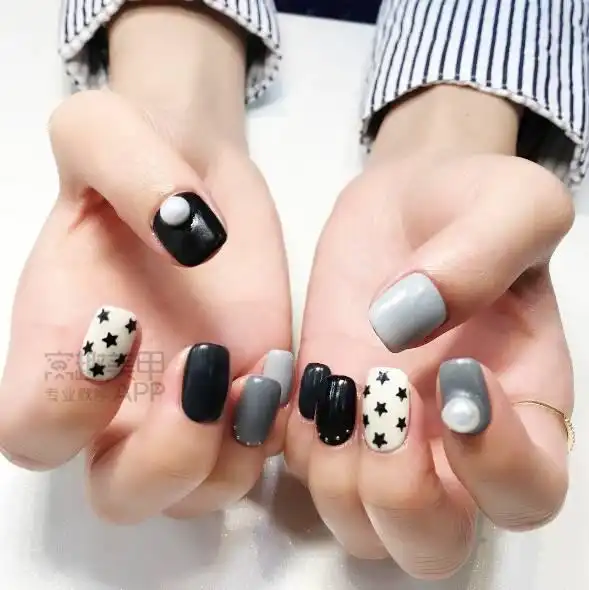 one荐美甲黑白灰系列,永不过时