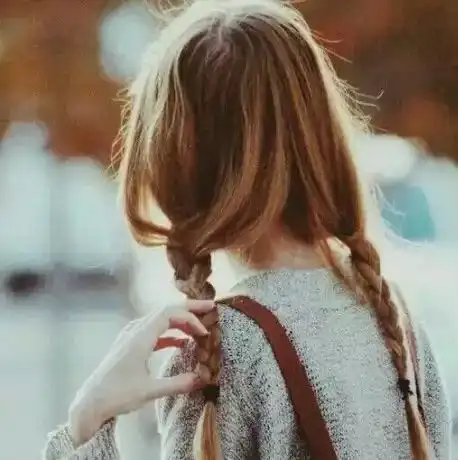 绿系女生头像背影图片喜