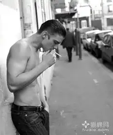 100分求图侧身侧脸抽烟的伤感男人