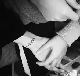 头像清新文艺很甜男女生情侣头像