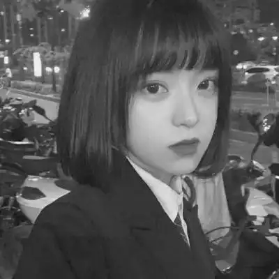 头像灰色系列女,你搞怪的样子真可爱