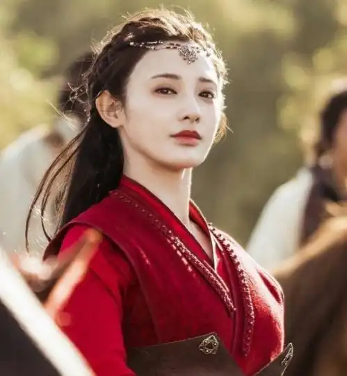 彭小苒东宫头像