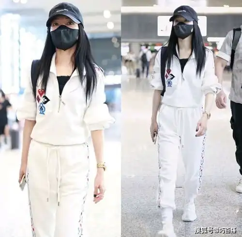 张韶涵真是小个子中的超模穿搭不仅显腿长,还时尚感爆棚