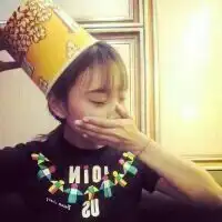 只想找一个理由,把期待已久的眼泪流出来