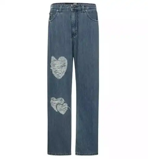 lovemoschino打造独属春天的时髦单品