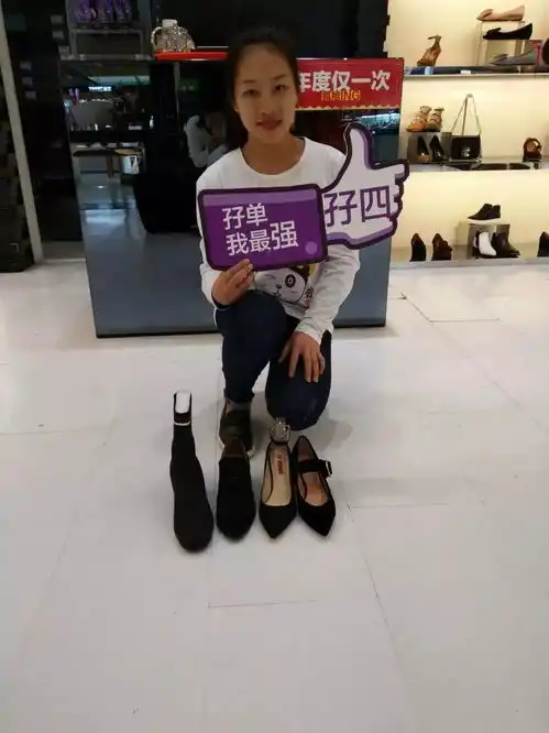 佛系道系靠边站,来看思加图孖单女王系