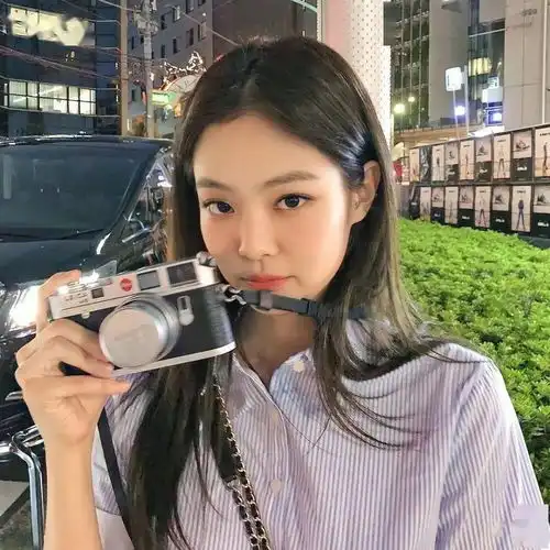 速速来保存个性微信头像