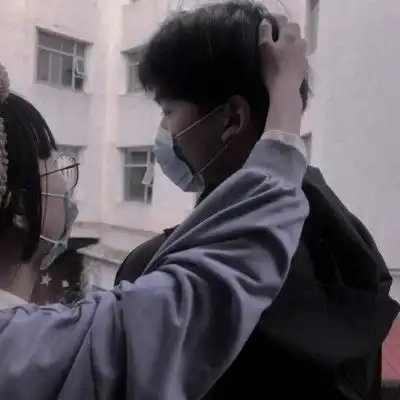 神仙情头扎心丧句我在等一个人,可以陪我很久很久的人