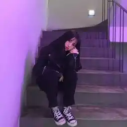 愿你永远年轻,永远热泪盈眶东想西