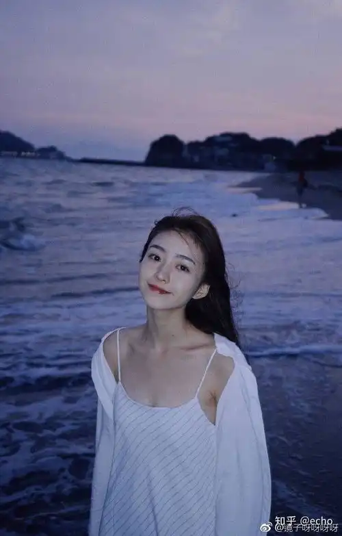 可爱呆萌头像绿色系女手