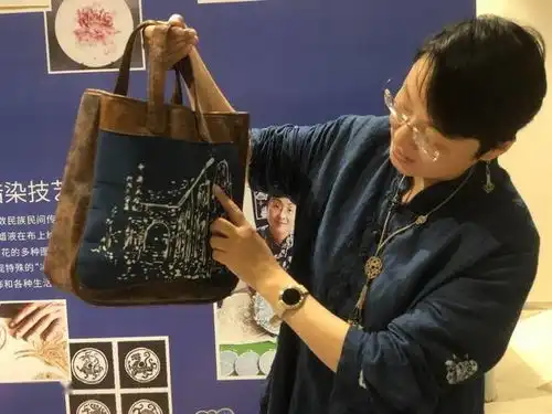 非遗项目进商场,接地气作品凸显活态传承力