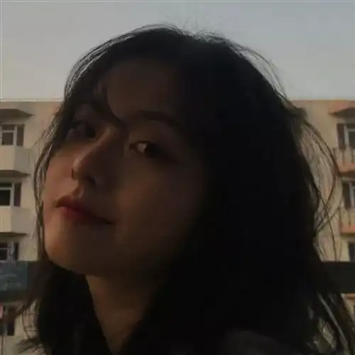 女生头像丧哭系真人照片