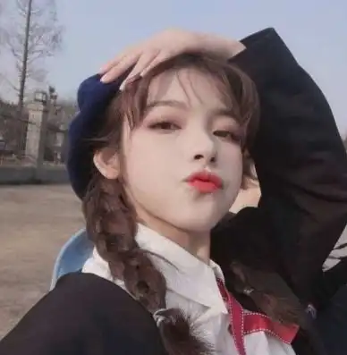 上体育课时,男生自认为很丢人的3行为,女生眼中却是男神