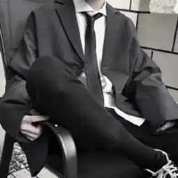 这个人间不要也罢,唯独你得独留